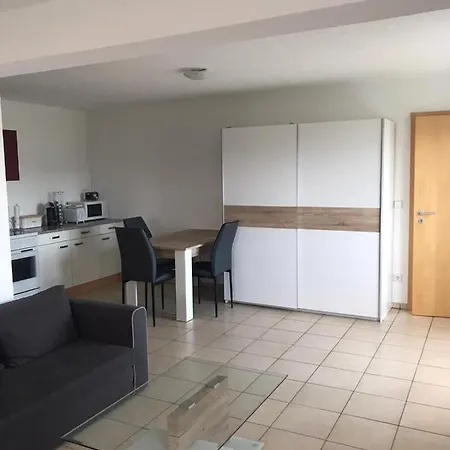 Privatunterkunft Ferienwohnung *